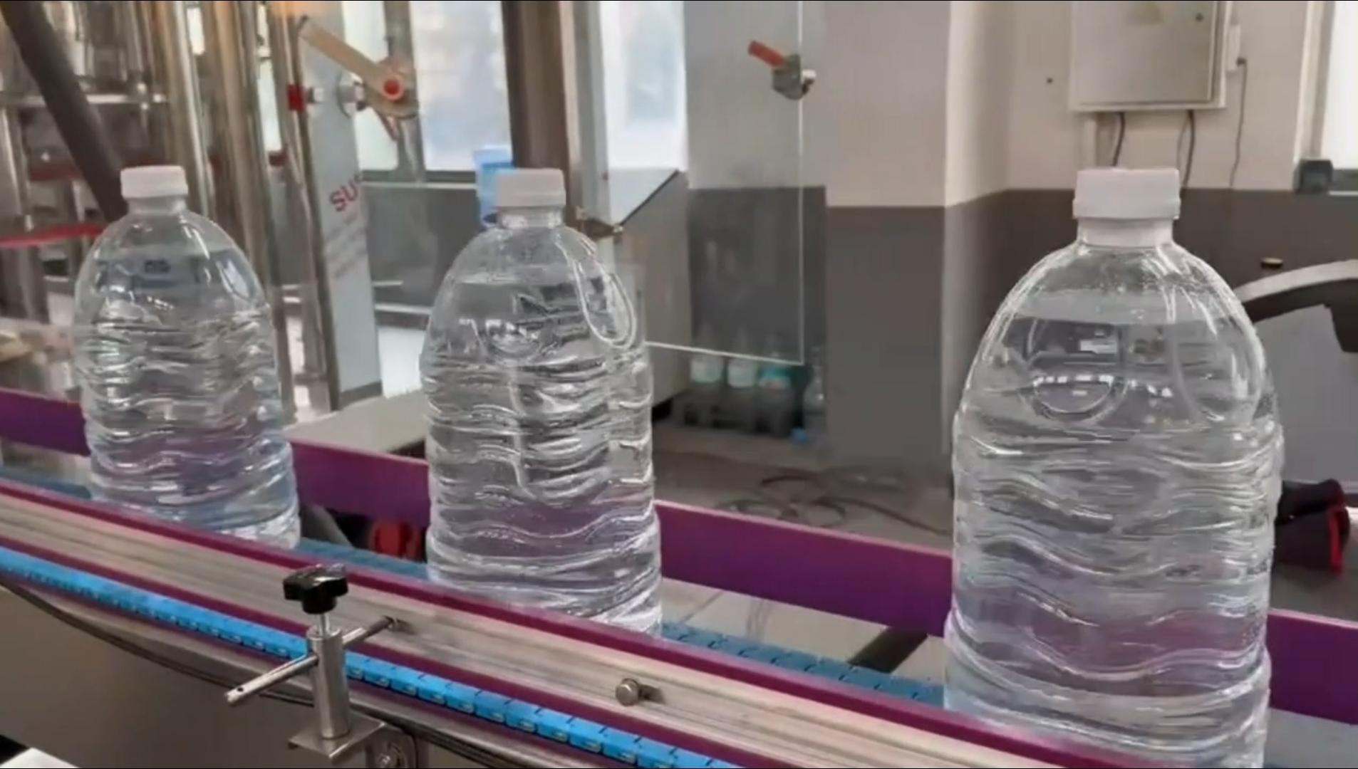 5升桶装水灌装机